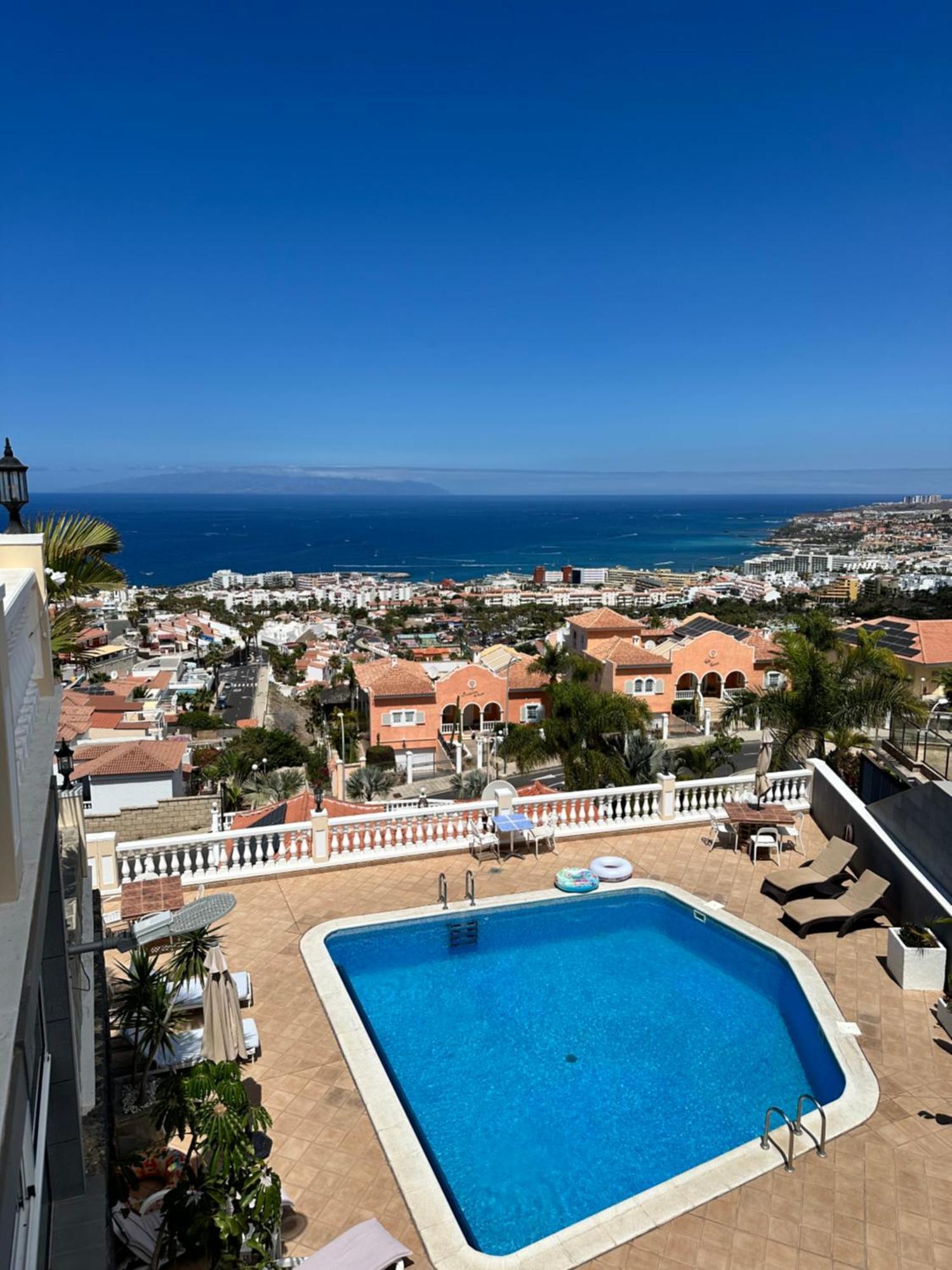 Boutique Villa Leicht & Friends 아데제 외부 사진