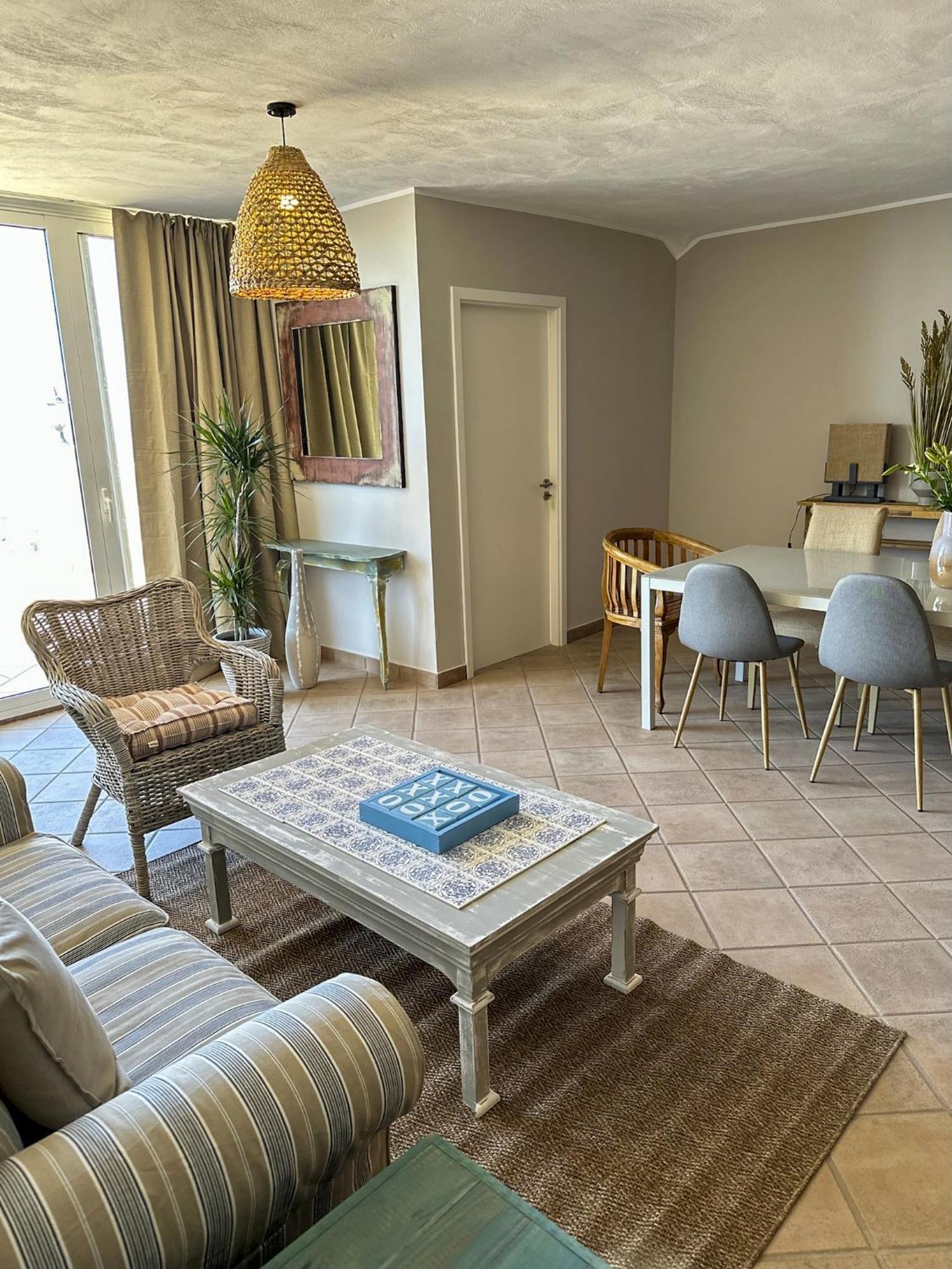 Boutique Villa Leicht & Friends 아데제 외부 사진